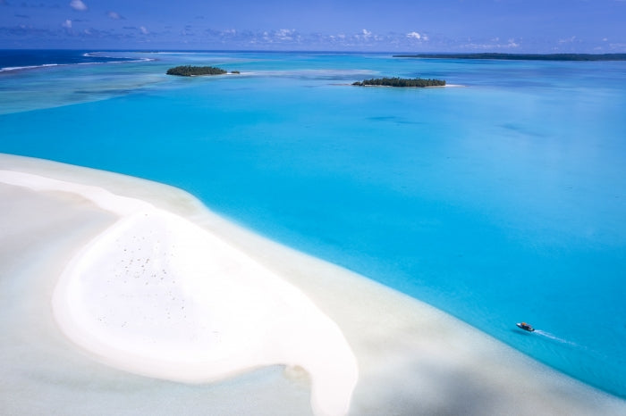 Little specks in a vast seascape, the Cook Islands are a collection of 15 atolls, cays and volcanic islands - extravagantly beautiful.